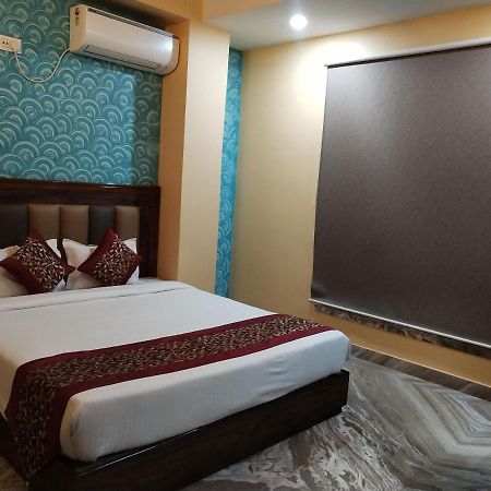 Hotel Aloka Residency Calcutta Exterior foto